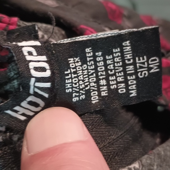 Hot Topic Black and Red Rose And Skull Patterned Dress - Picture 4 of 5